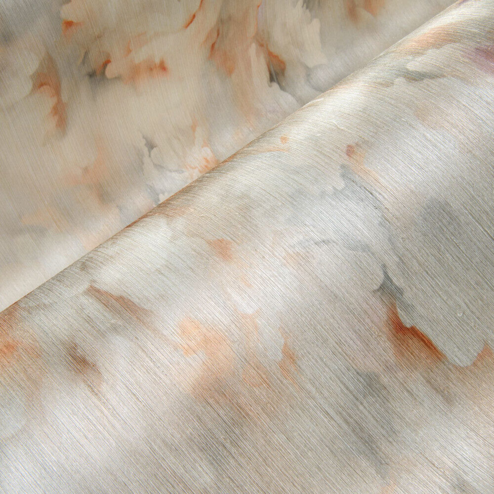 Silk Bombis